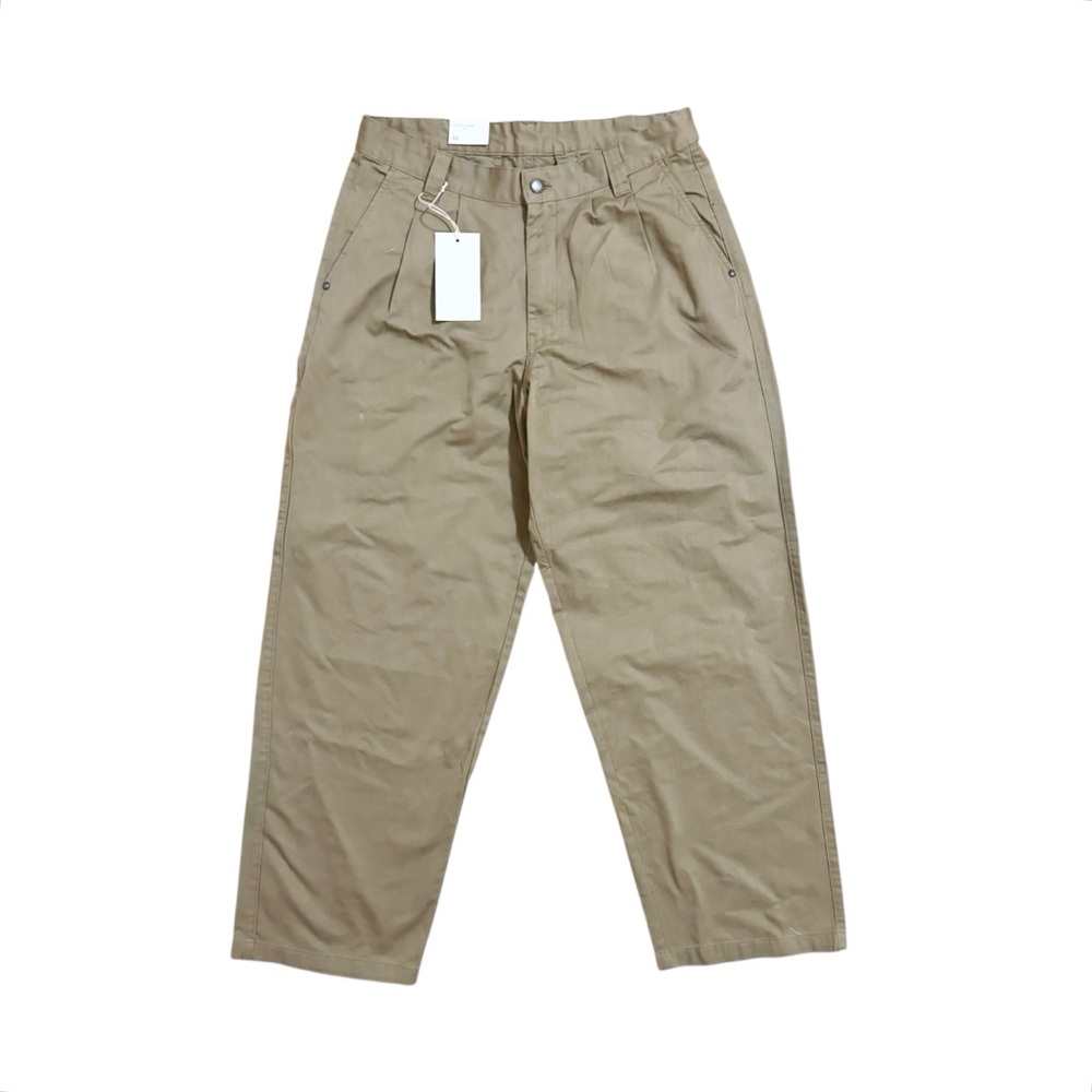Zara men’s straight leg khaki pants